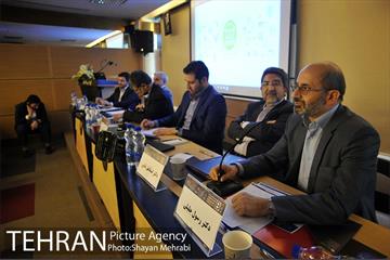 پنل اینترنت اشیا با حضور مهندس فرجود در هفتمین همایش سالانه بانکداری الکترونیک و نظام های پرداخت 25
