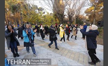 همایش پیاده روی خانوادگی بزرگ شهرداری تهران 1