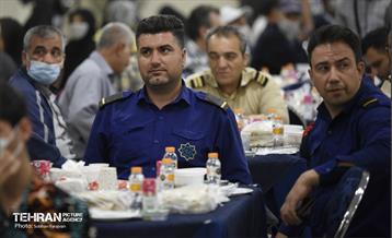 مراسم افطاری خادمین شهر در منطقه ۱۱ 6