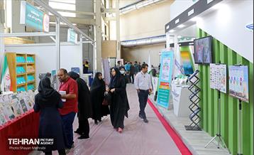 نخستین روز از نمایشگاه «شهرهای خواهر خوانده و توانمندی مدیریت شهری تهران» 10