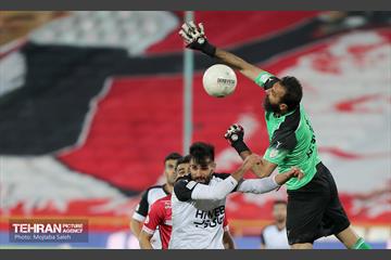 دیدار تیم های فوتبال پرسپولیس و هوادار 10