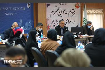 نشست هم اندیشی شهردار تهران با نخبگان منطقه 22