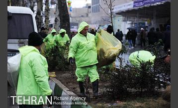 خدمات شهرداری تهران در پایان راهپیمایی یوم الله 22 بهمن 16
