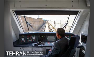 آیین رونمایی از نخستین نمونه قطار ملی مترو 29