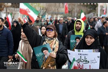 چهل‌و‌‌هفتمین جشن پیروزی انقلاب اسلامی - 3 21