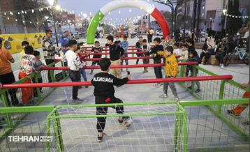 ویژه برنامه «مهمونی شهر» در باغ‌راه حضرت زهرا(س) - 6 16