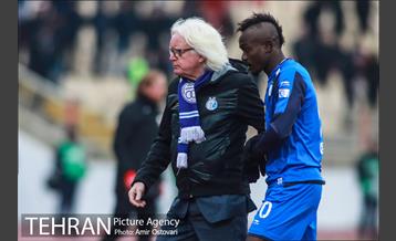 دیدار تیم‌های فوتبال تراکتور سازی تبریز - استقلال تهران 20