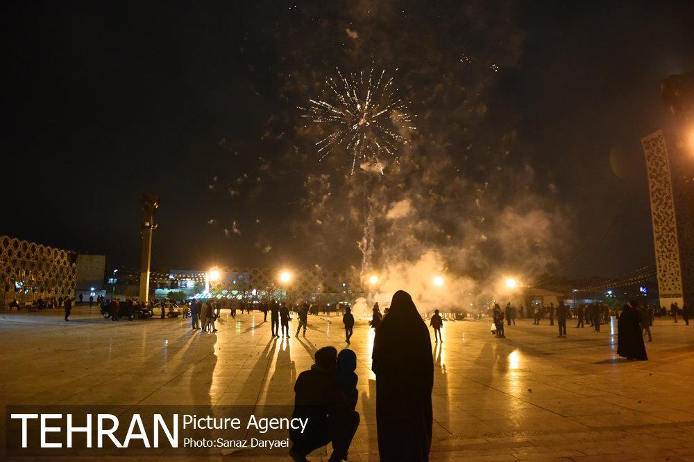 نورافشانی میدان امام حسین(ع) به مناسبت نیمه شعبان‎ 18