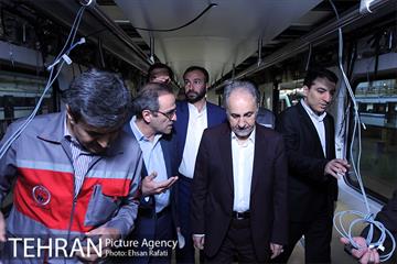 بازدید دکتر نجفی از واگن سازی پارس 10