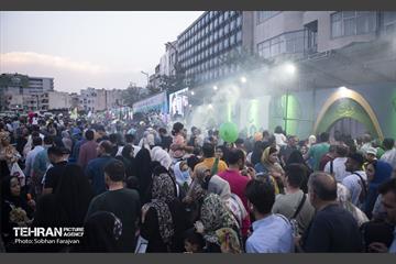مهمانی ۱۰ کیلومتری عید غدیر در تهران - 2 26