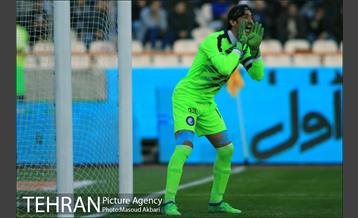 دیدار تیم‌های فوتبال استقلال - پدیده مشهد 13