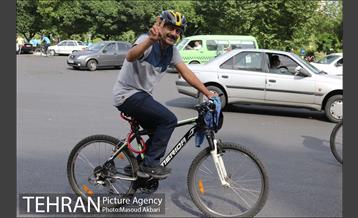 همایش دوچرخه سواری به مناسبت هفته روابط عمومی‎ 15