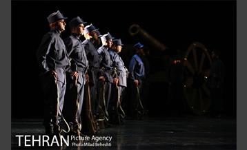 تمرین نمایش شوایک یک سرباز ساده دل‎ 24