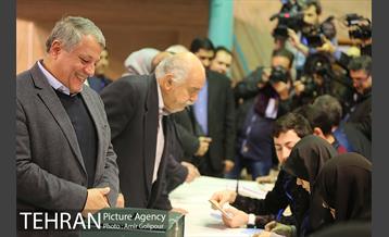 شرکت محسن هاشمی رئیس شورای اسلامی شهر تهران در انتخابات مجلس شورای اسلامی 4
