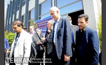بازدید شهردار تهران از ساختمان کلاه فرنگی، دانشگاه تربیت معلم خوارزمی و تابلو نقش رستم ورزشگاه شیرودی به مناسبت روز تهران 20