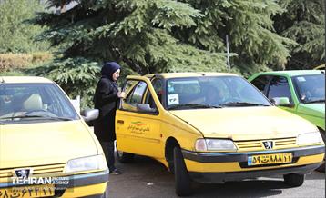 ایستگاه تاکسی بانوان در نمایشگاه زنان و تولید ملی 13