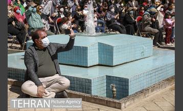 اجرای گروه موسیقی فانوس در باغ فردوس 7