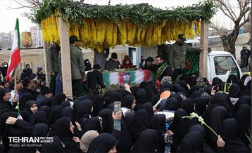 مراسم تشییع پیکر شهید مدافع حرم «حسین محمدی» 22
