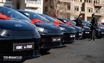 آیین رونمایی از تاکسی‌های برقی 27