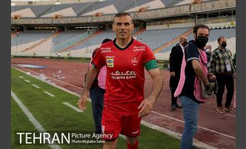 دیدار تیم های فوتبال پرسپولیس و نساجی  3