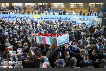تشییع دو شهید گمنام دفاع مقدس در وزارت ورزش و جوانان 22