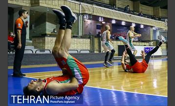 دیدار تیم های بسکتبال مهرام تهران و ذوب آهن 18