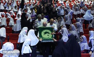 جشن روز دختر در منطقه 15 17