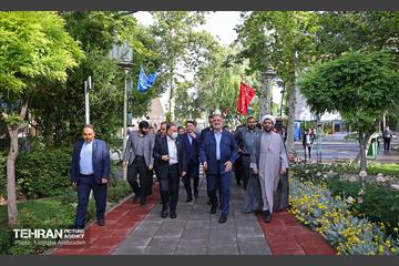 نشست صمیمی شهردار تهران با شورای دانشگاه علم و صنعت 30