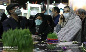 لحظه سال تحویل در حرم امام زاده صالح(ع) 38