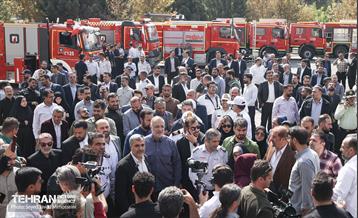 آیین رونمایی از بسته توسعه ماشین آلات تخصصی حوزه خدمات شهری 18