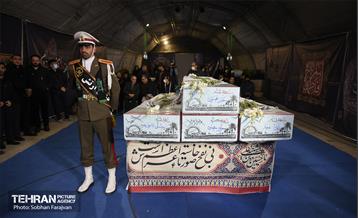 وداع با شهدای گمنام در باغ موزه دفاع مقدس 20