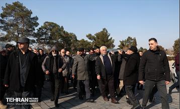 مراسم تشییع مرحوم محمدهادی چمران برادر مهدی چمران 38
