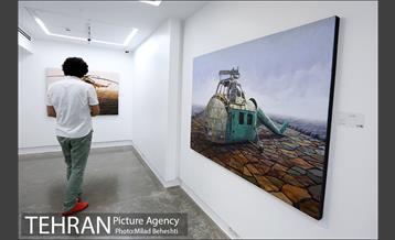 نمایش نقاشی های یحیی رویدل با عنوان گراند در گالری ثالث‎ 11