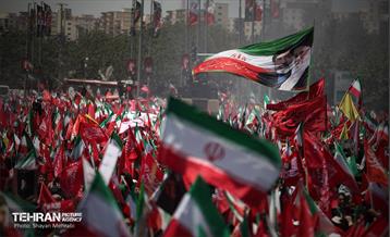 تشییع پیکر آقای شهید ایران - 4 42