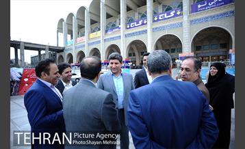 بازدید شهردار تهران از سی و دومین نمایشگاه بین المللی کتاب تهران 1