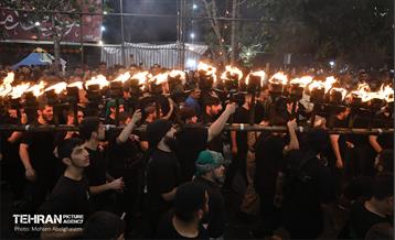 آیین مشعل‌گردانی در دولت آباد تهران 7