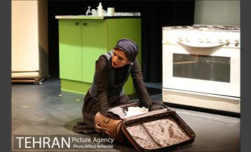 نمایش جنایات قلب 4