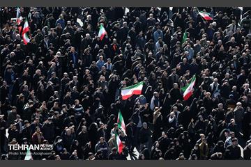 اجتماع مردم تهران در پی شهادت رهبر انقلاب - 2 26