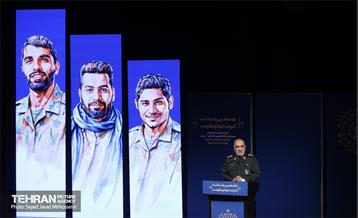 هفدهمین پاسداشت ادبیات جهاد و مقاومت 15