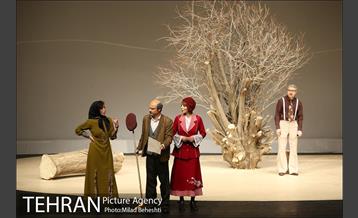 نمایش تیاتر سعدی، تابستان سی و دو 9