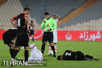 دیدار تیم های فوتبال پرسپولیس و مس کرمان 4