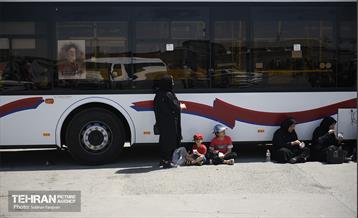 حضور مردم در مرقد امام خمینی(ره) 15
