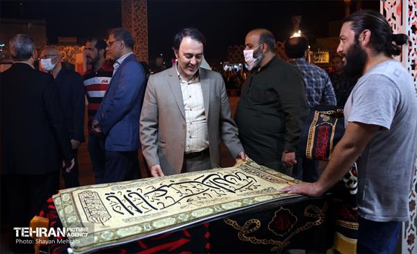 افتتاح نمایشگاه عطر سیب 24