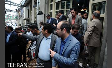 تجدید بیعت شهردار و مدیران شهری با آرمان های حضرت امام خمینی(ره) 37