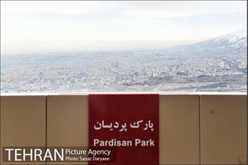 بازدید خبرنگاران و اصحاب رسانه از باغ موزه قصر و برج میلاد‎ 21