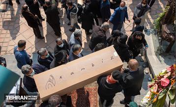 مراسم بدرقه کامبیز درم بخش به سرای ابدی‎‎ 28