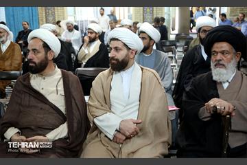 نشست ائمه جماعات با شهردار منطقه 10 42