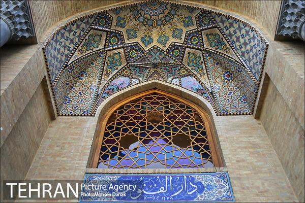 مدرسه دارالفنون 2