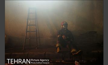 آتش سوزی انبار لوازم خانگی در خیابان 17شهریور 22