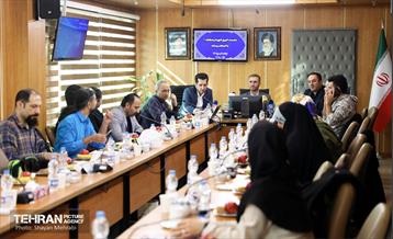 نشست خبری شهردار منطقه 21 12